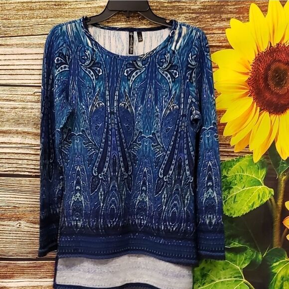 Allie & Rob long sleeve pullover shirt size small - Picture 1 of 8